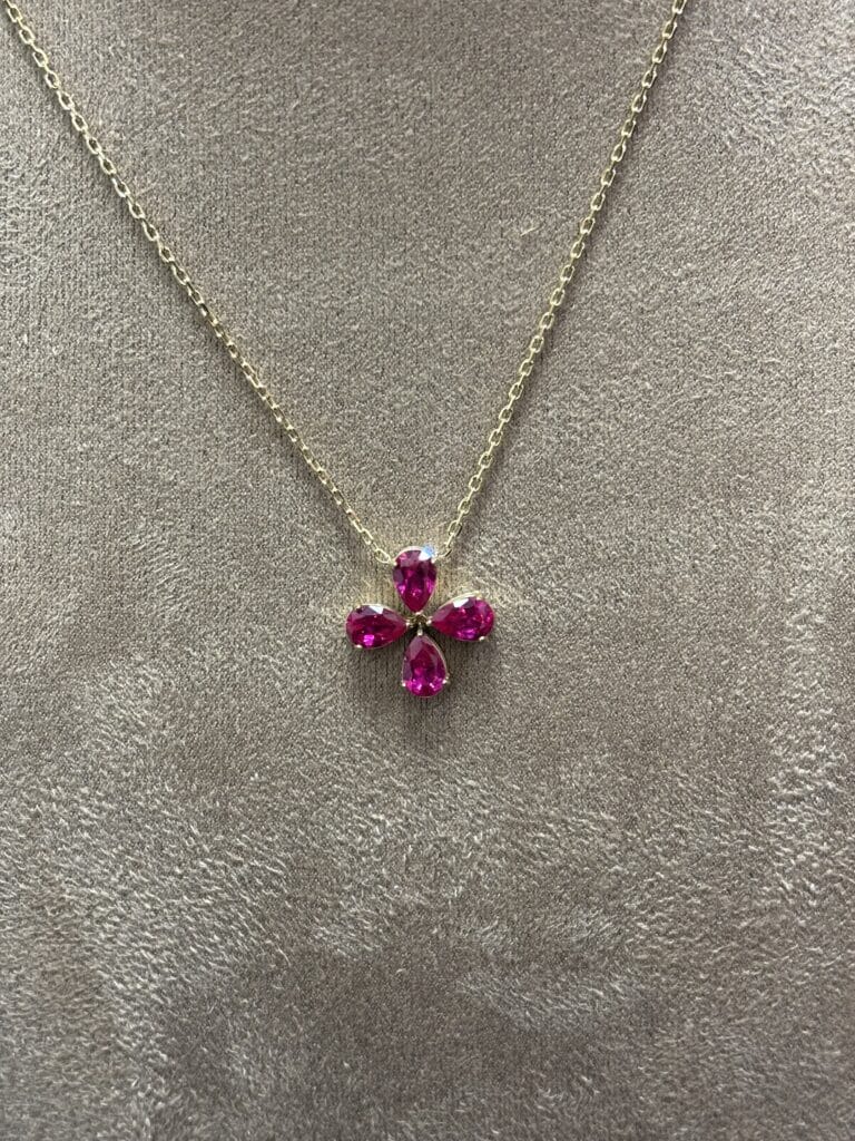 collier zag estial acier inoxydable doré