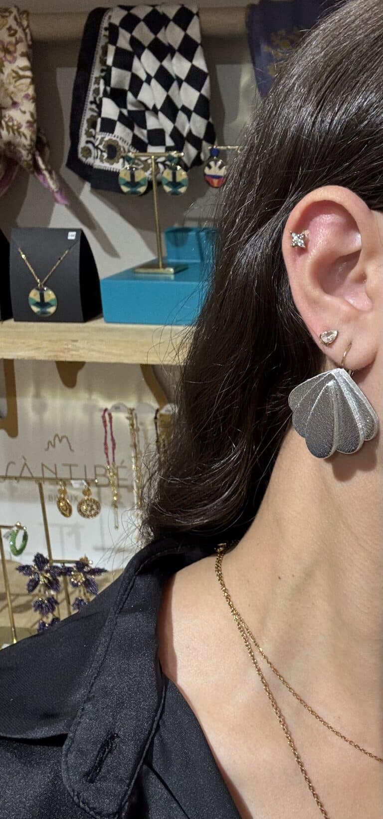 boucles d'oreilles demisel créatrice cuir sohaia bijoux