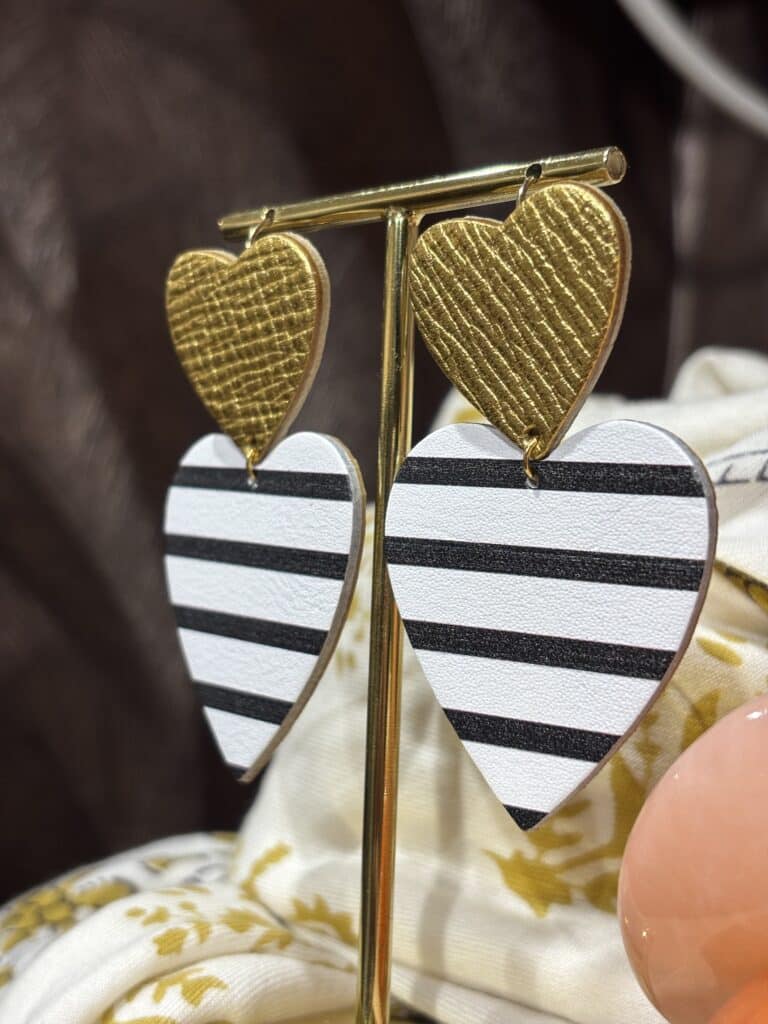 boucles d'oreilles demisel créatrice cuir sohaia bijoux