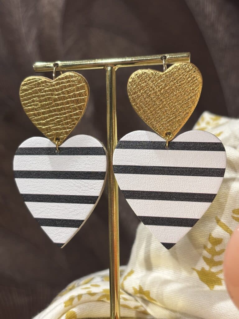 boucles d'oreilles demisel créatrice cuir sohaia bijoux