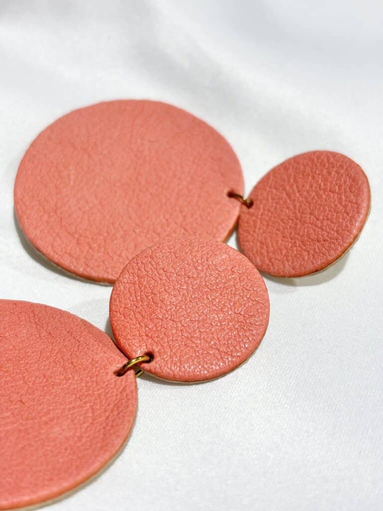 boucles d'oreilles demisel créatrice cuir sohaia bijoux