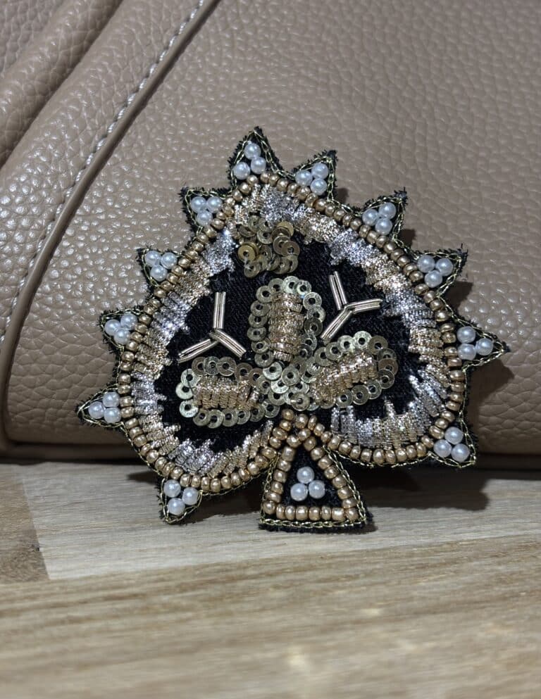 broche niiki paris brode sohaia bijoux