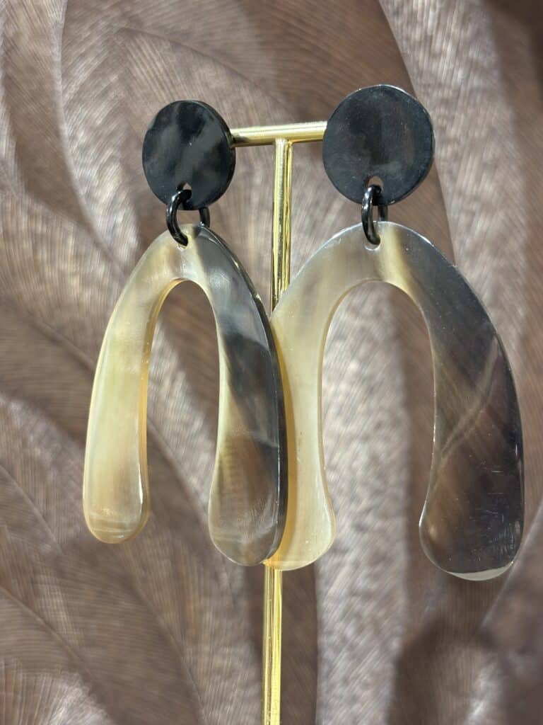 boucles d'oreilles soyang corne sohaia bijoux