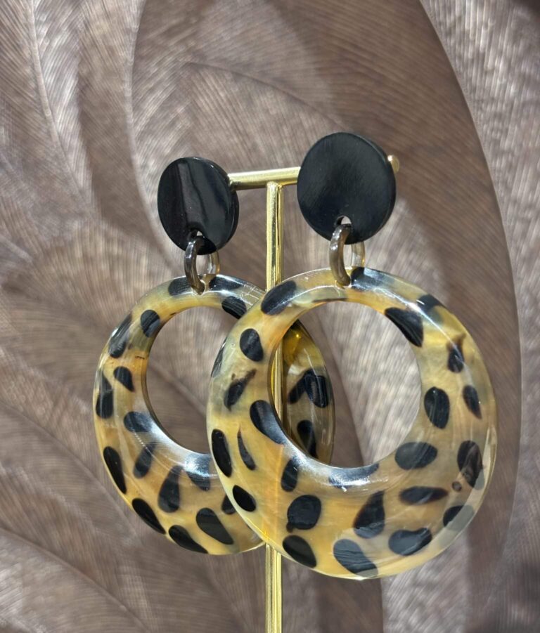 boucles d'oreilles soyang corne sohaia bijoux
