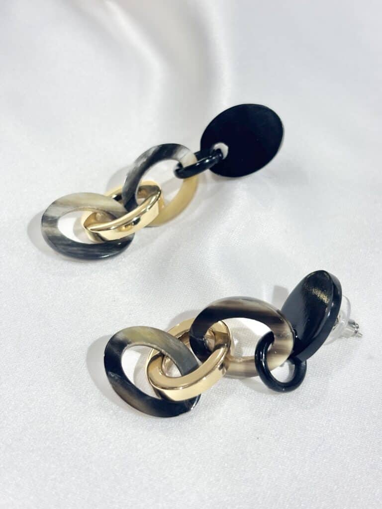 boucles d'oreilles soyang corne sohaia bijoux