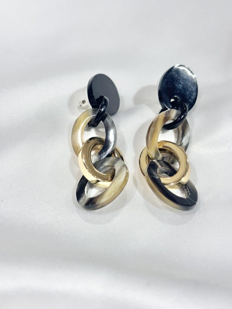 boucles d'oreilles soyang corne sohaia bijoux
