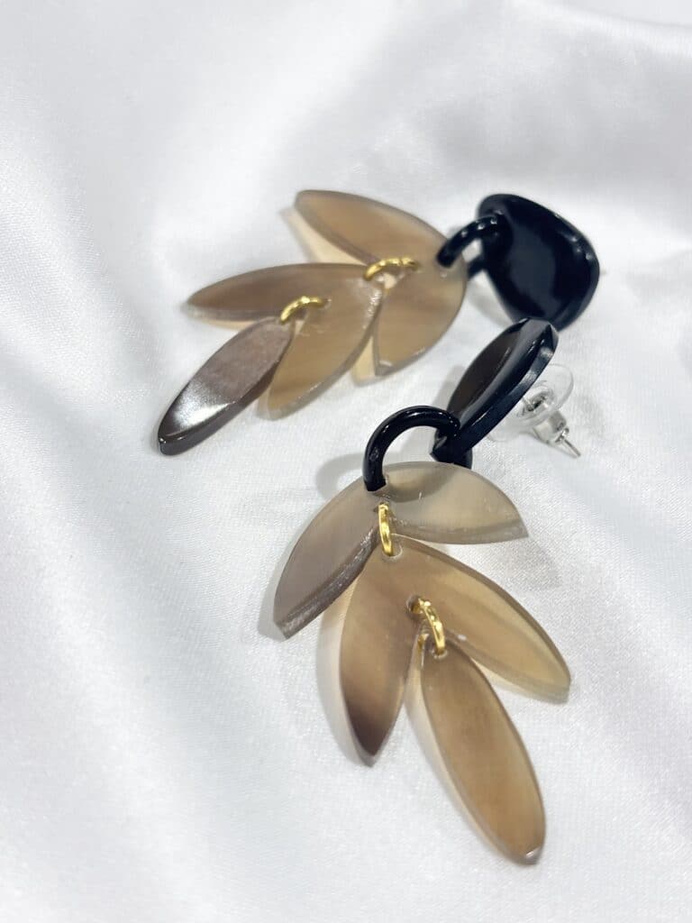 boucles d'oreilles soyang corne sohaia bijoux