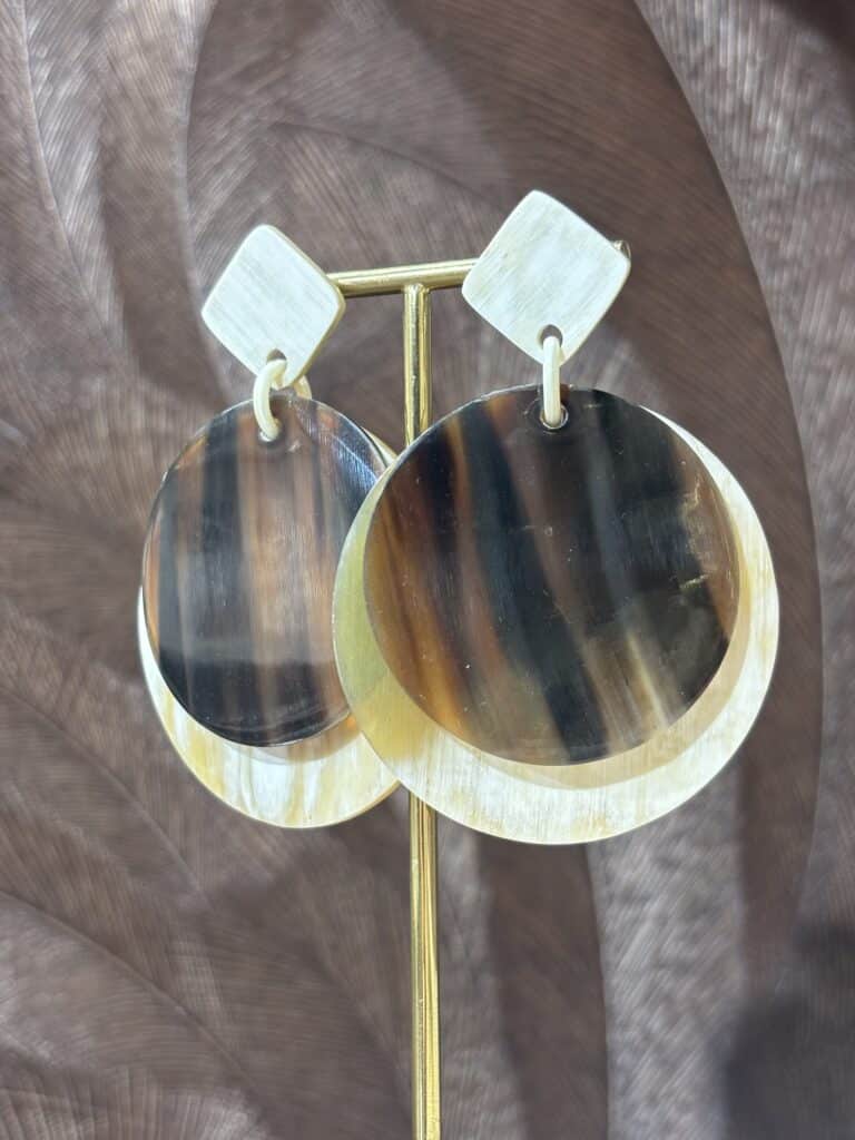boucles d'oreilles soyang corne sohaia bijoux