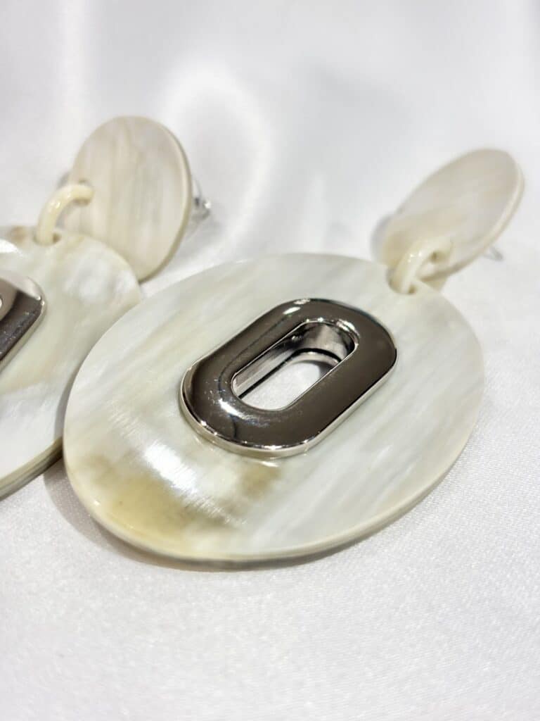 boucles d'oreilles soyang corne sohaia bijoux